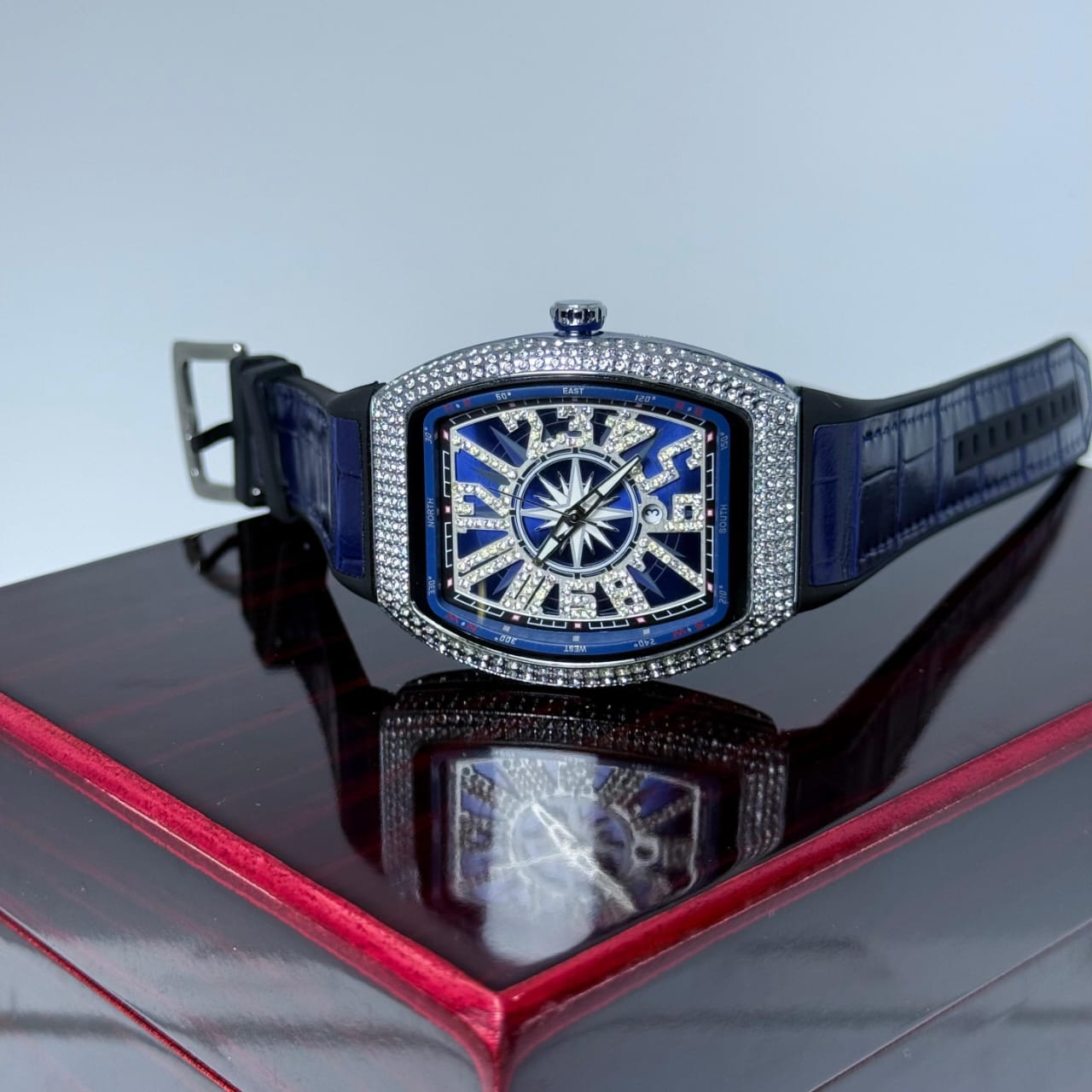 Frank MULLER watch white Diamond