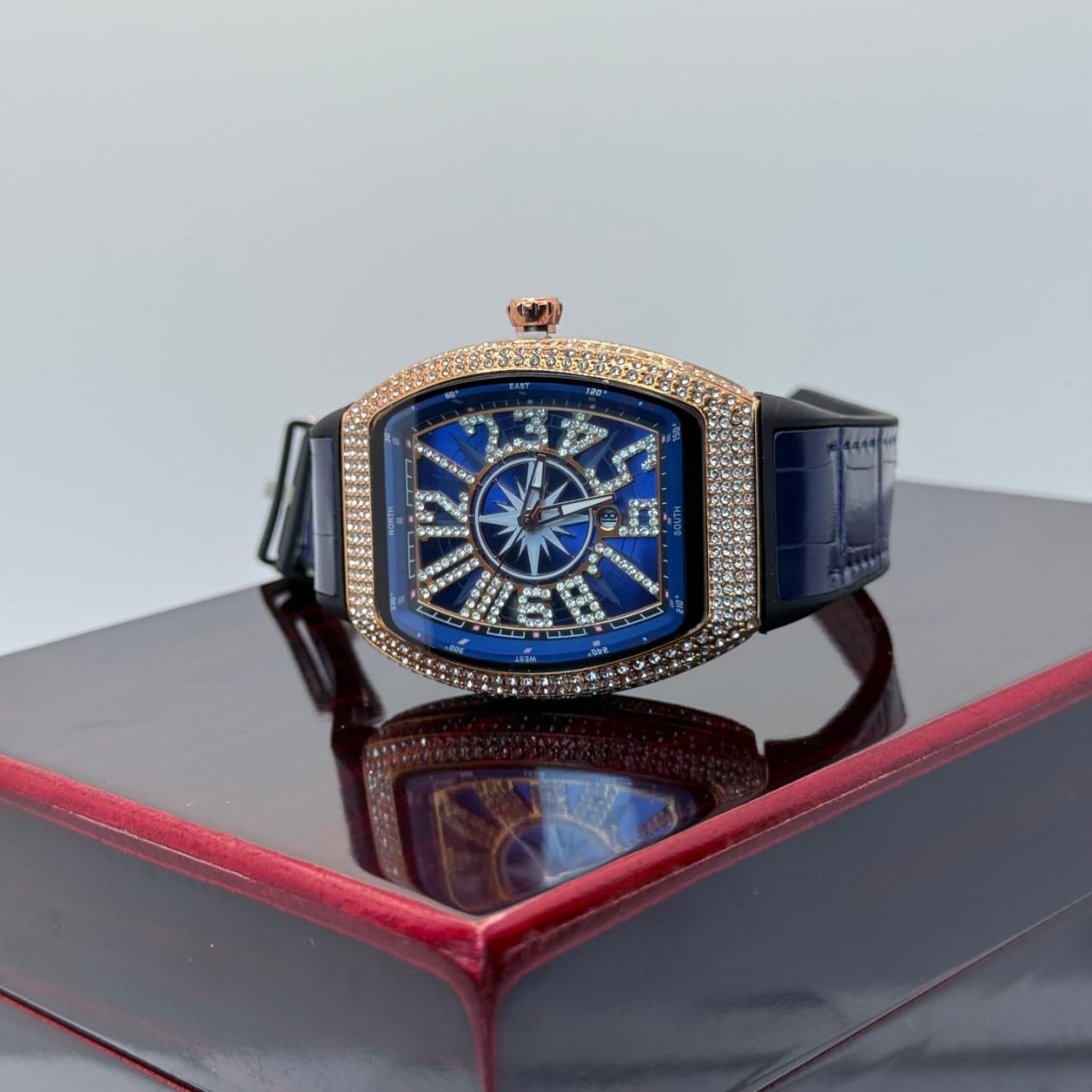 Frank MULLER watch white Diamond