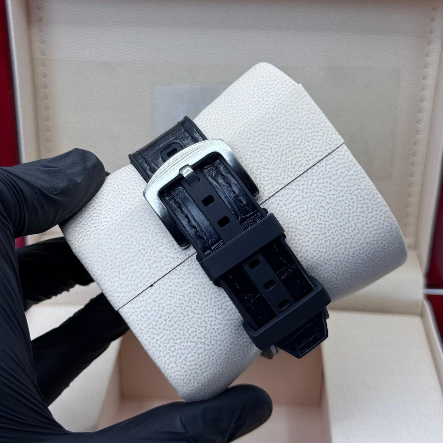 Frank MULLER Black strap with white diamond