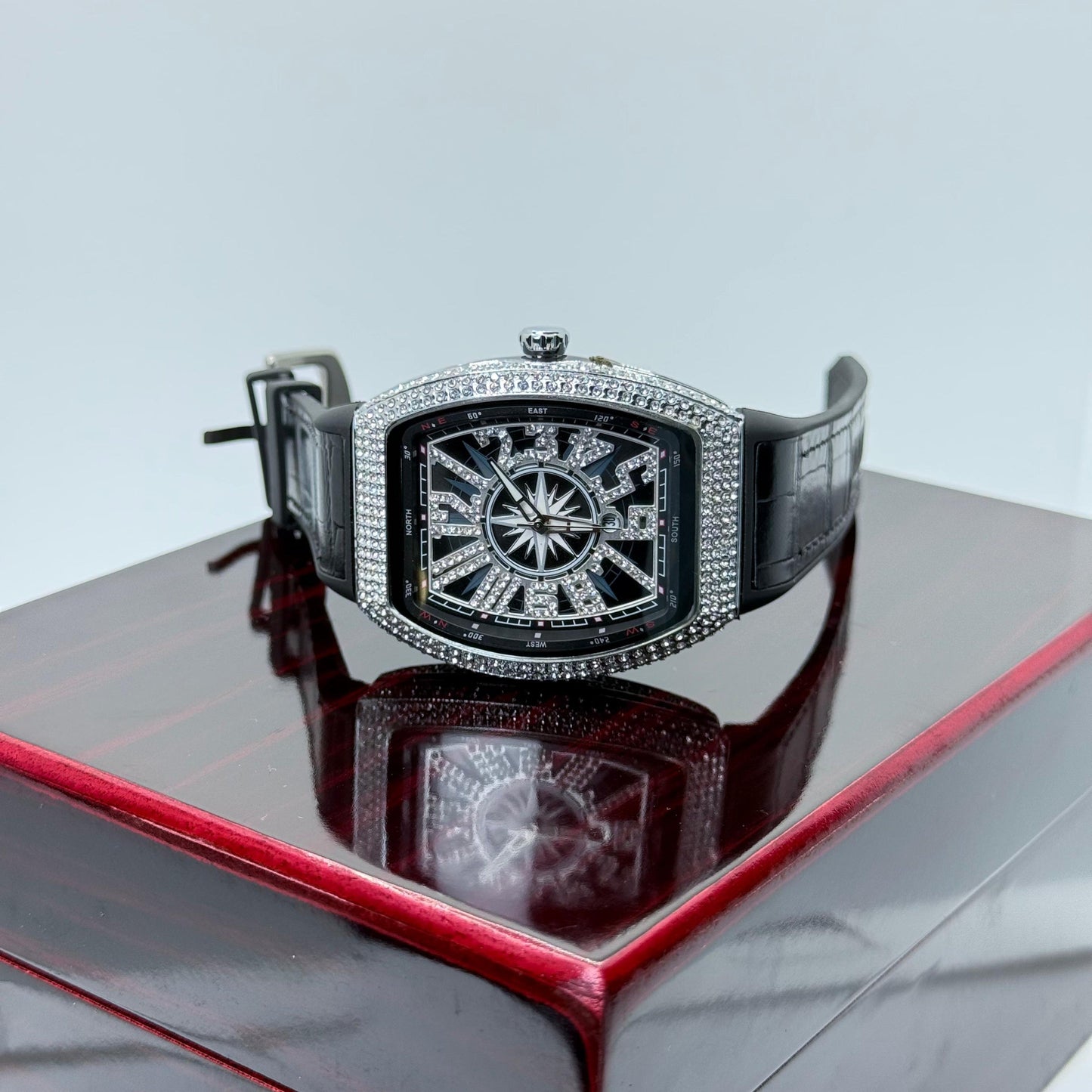 Frank MULLER  Black strap with white diamond